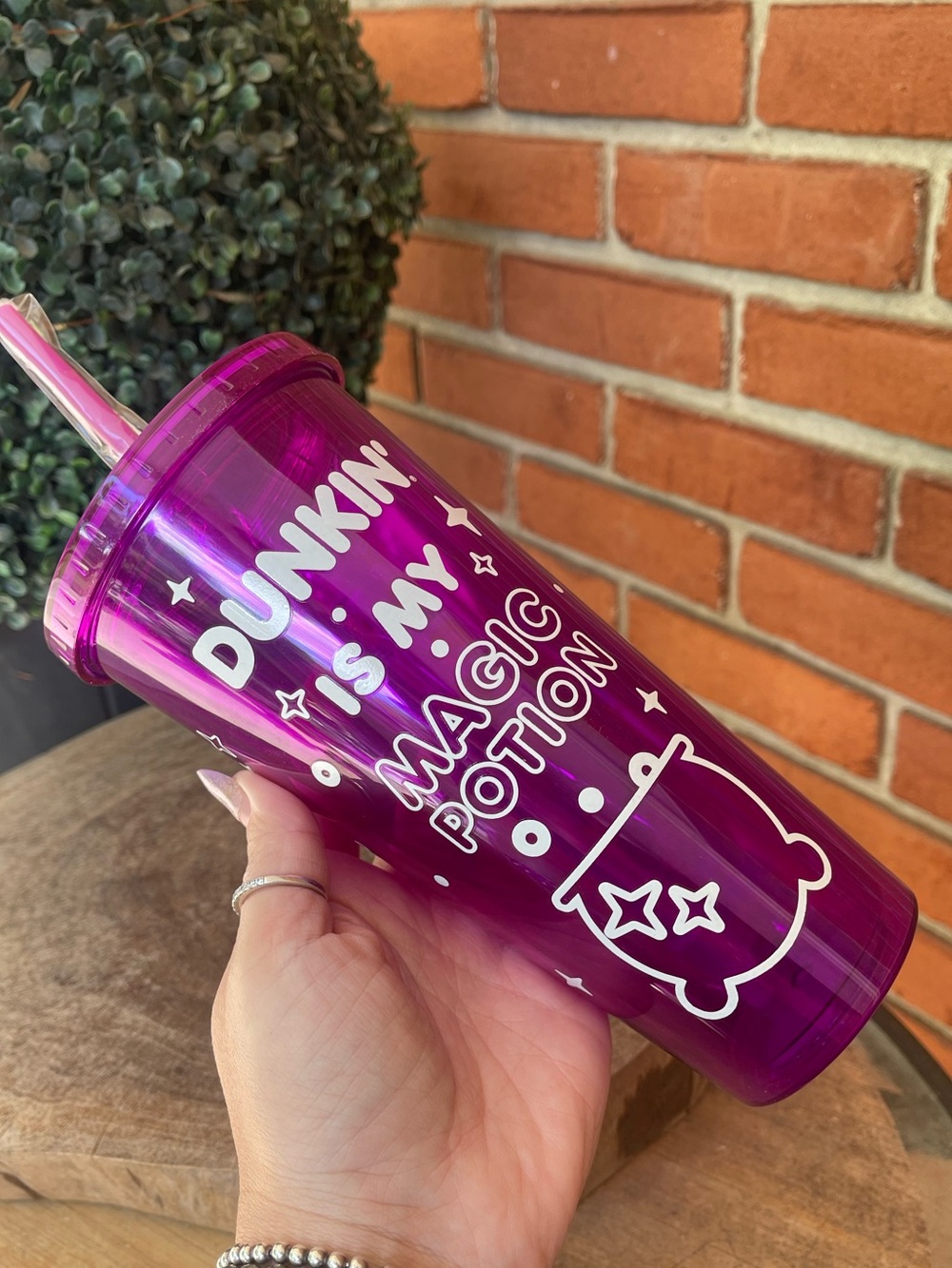 New DUNKIN MagicPotion Purple Glow In The Dark Acrylic Tumbler-24oz 2021 Release